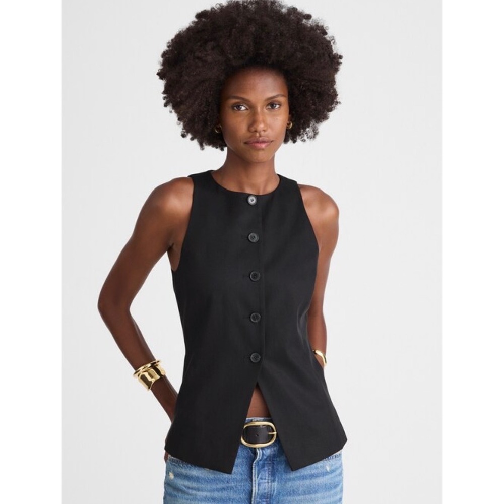 Madewell Crewneck Cutaway Vest in Drapey Twill